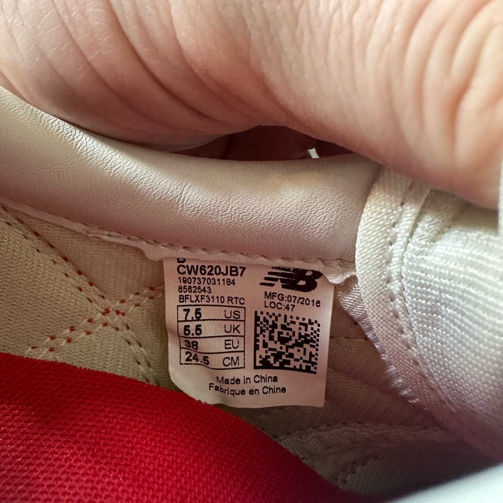 New Balance x J.Crew 620 Classics Sneakers - Red, White, Navy - Size 7.5 - Picture 6 of 7